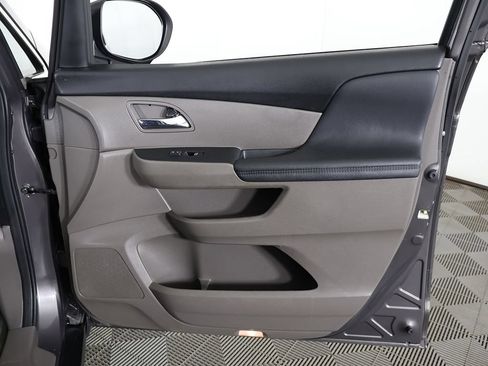 Used 2016 Honda Odyssey EX-L image 26