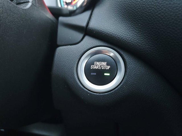 Used 2024 Chevrolet Equinox LT FWD image 27
