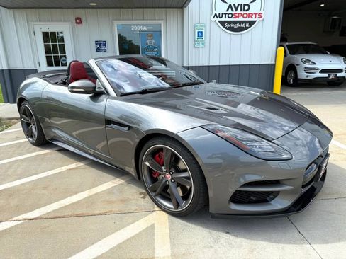 Used 2018 Jaguar F-TYPE R AWD/4WD image 2