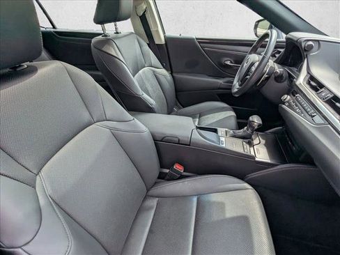 Used 2021 Lexus ES 350 w/ Accessory Package image 20