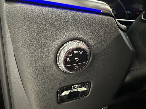 New 2026 Mercedes-Benz GLC 300 image 37