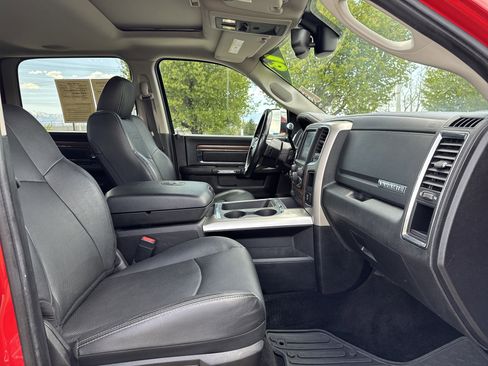 Used 2016 RAM 2500 Laramie w/ Convenience Group AWD/4WD image 21