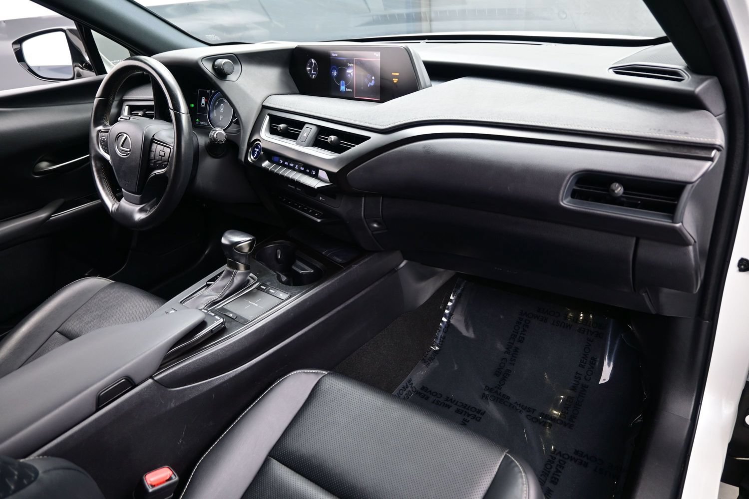 Used 2021 Lexus UX 250h w/ Premium Package AWD/4WD image 18