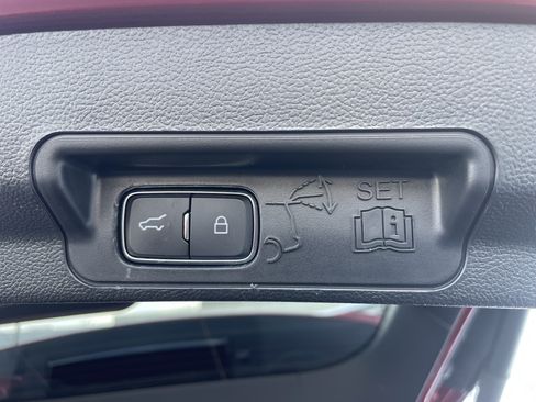 Used 2023 Ford Explorer ST w/ Equipment Group 401A AWD/4WD image 42