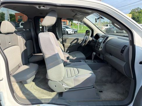 Used 2018 Nissan Frontier S RWD image 6