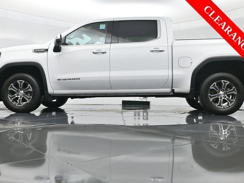 Used 2024 GMC Sierra 1500 SLT image 51