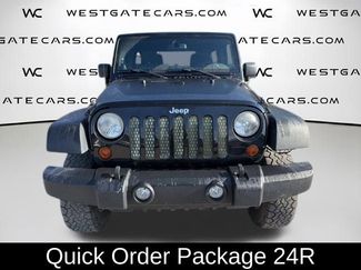 Used 2013 Jeep Wrangler Unlimited Rubicon w/ Connectivity Group video 2