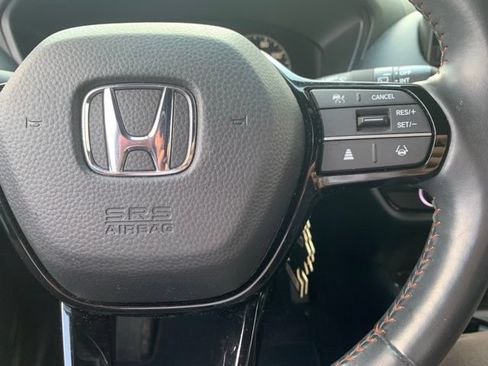Used 2024 Honda HR-V Sport image 8