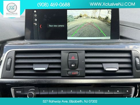 Used 2018 BMW 330i xDrive Sedan w/ Convenience Package image 17