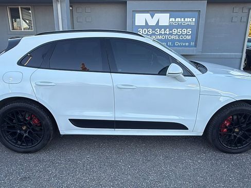 Used 2018 Porsche Macan GTS image 11