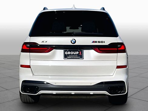 Used 2022 BMW X7 M50i AWD/4WD image 4