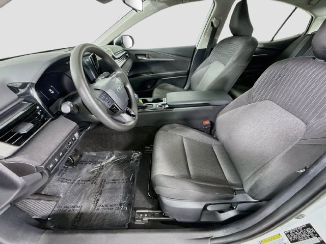 Certified 2026 Toyota Camry LE FWD image 21
