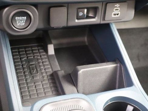 New 2025 Ford Maverick Lariat w/ 4K Tow Package image 30