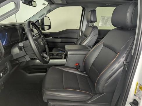 Used 2026 Ford F350 Lariat w/ Black Appearance Package AWD/4WD image 15