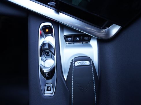 Used 2025 Chevrolet Corvette E-Ray image 33