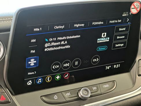 Used 2025 Chevrolet Blazer LT FWD image 19