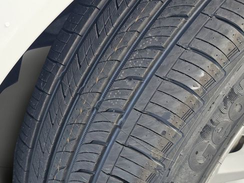 Used 2022 Audi Q5 2.0T Premium image 19