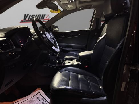 Used 2018 Kia Sorento EX w/ EX Advanced Touring Package image 9