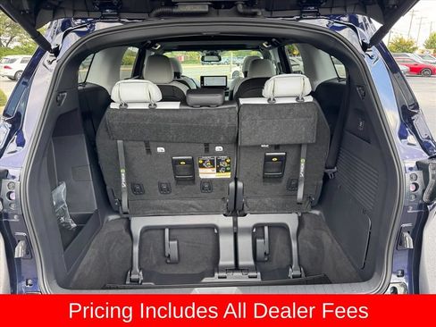 Used 2026 Toyota Sienna XSE FWD image 10