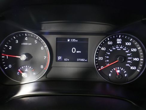 Used 2019 Kia Forte LXS FWD image 34