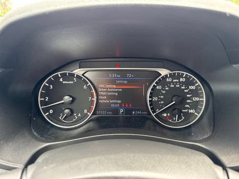 Used 2024 Nissan Altima 2.5 SV FWD image 16