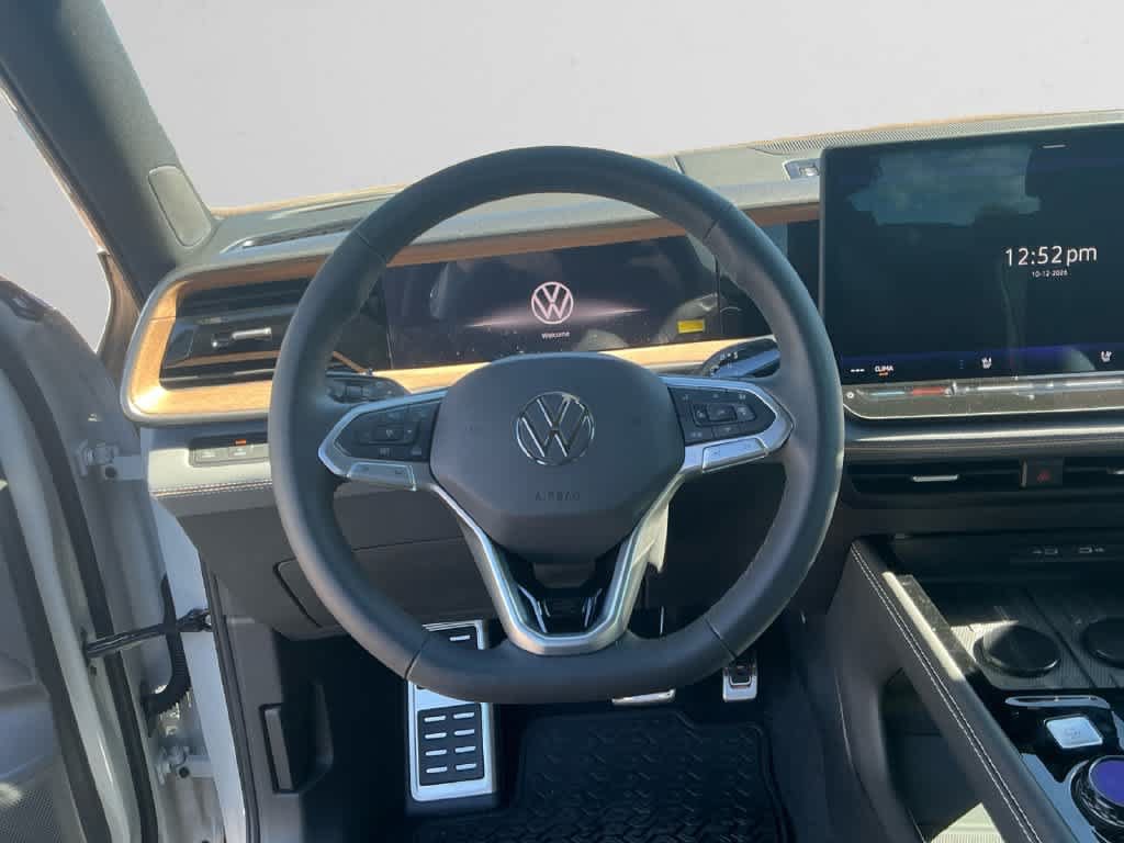 New 2027 Volkswagen Atlas SEL R-Line AWD/4WD image 12