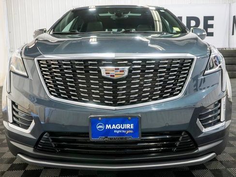 Used 2021 Cadillac XT5 Premium Luxury AWD/4WD image 3