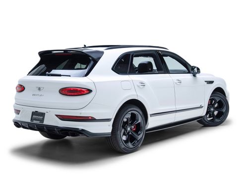 Used 2022 Bentley Bentayga AWD/4WD image 4