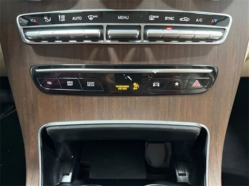 Certified 2022 Mercedes-Benz GLC 300 4MATIC image 20