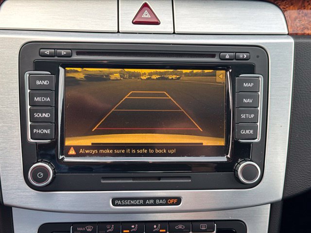 Used 2011 Volkswagen CC Lux FWD image 14