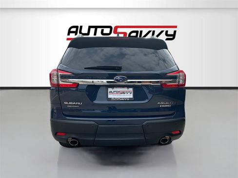 Used 2024 Subaru Ascent Touring image 6