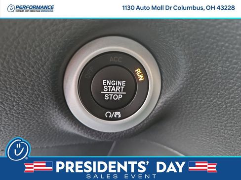 New 2026 Chrysler Pacifica Select image 28