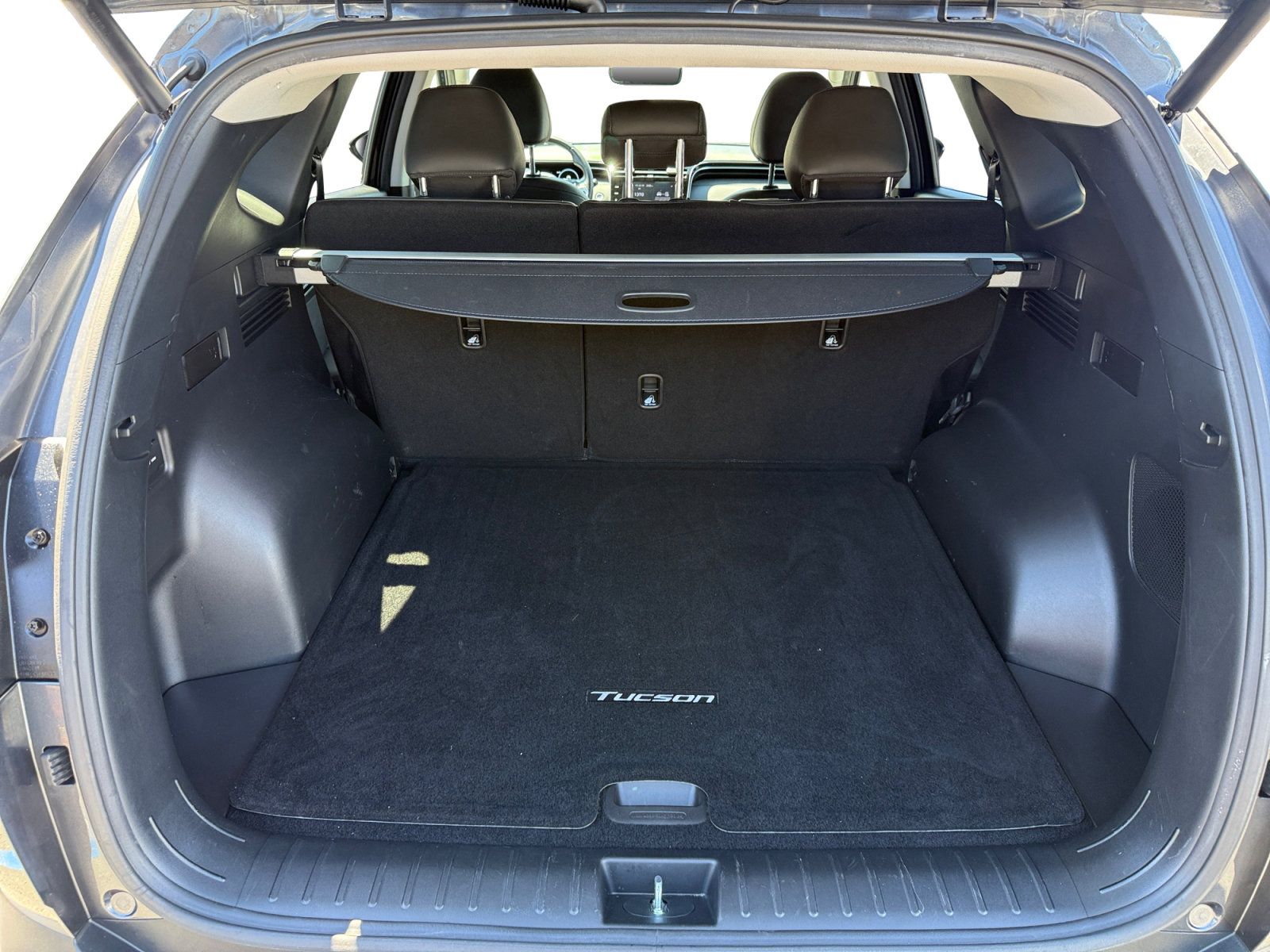 Used 2022 Hyundai Tucson SEL w/ Convenience + Premium Package FWD image 17