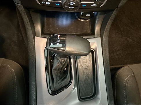 Used 2023 Dodge Charger R/T w/ Blacktop Package image 16