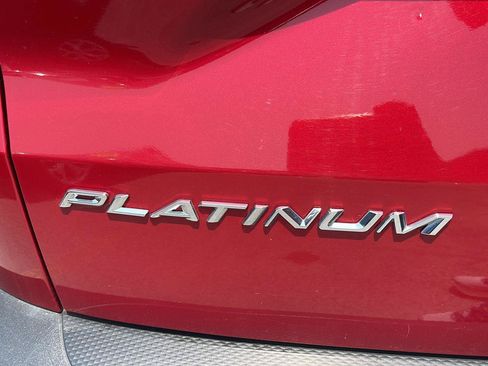 Used 2024 Ford Escape Platinum AWD/4WD image 10