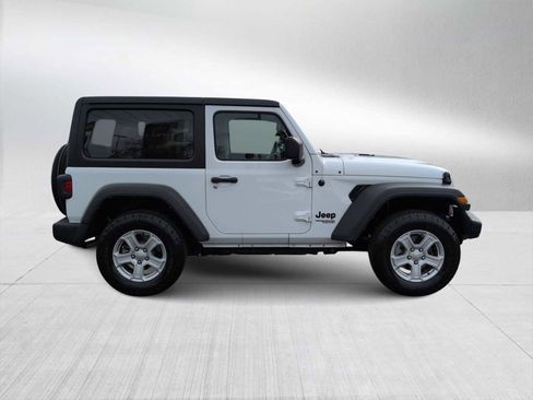 Used 2021 Jeep Wrangler Sport w/ Cold Weather Group image 9