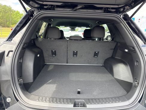 New 2025 GMC Terrain Elevation image 16