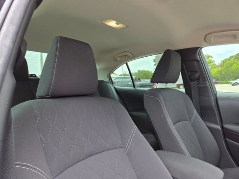 Used 2023 Toyota Corolla LE FWD image 16