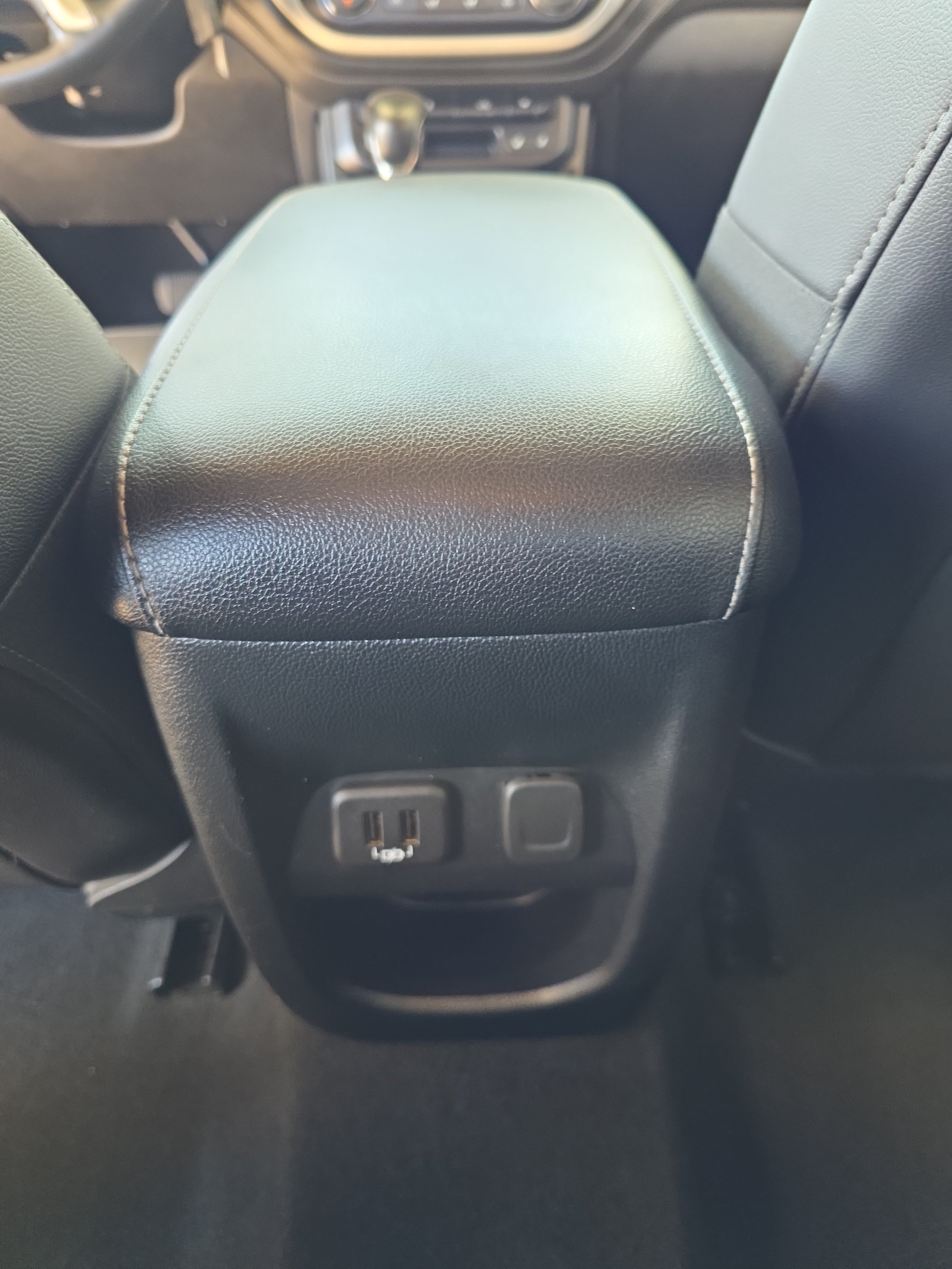 Used 2022 GMC Canyon Elevation w/ Elevation Premium Package RWD image 10