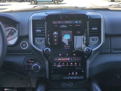 New 2026 RAM 1500 4x4 Crew Cab image 18