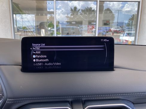 Used 2024 MAZDA CX-5 AWD 2.5 S w/ Preferred Package image 3