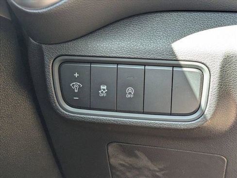 Used 2024 Kia Soul LX w/ Option Group 015 image 11