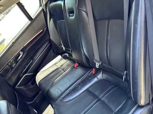 Used 2015 Kia K900 Luxury w/ VIP Package (Discontinued) RWD image 16