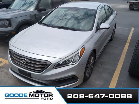 Used 2017 Hyundai Sonata Sport FWD image 2