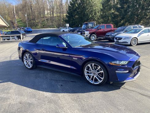 Used 2020 Ford Mustang GT Premium w/ Equipment Group 401A image 4