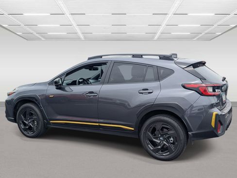 Used 2025 Subaru Crosstrek 2.5i Sport w/ Crosstrek Mirror Package AWD/4WD image 3