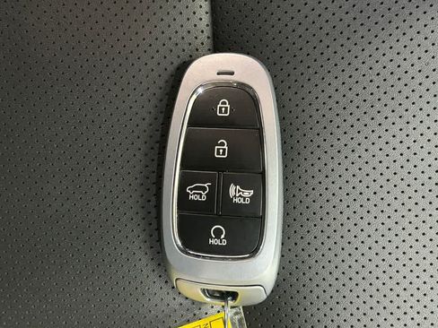 Used 2023 Hyundai Tucson SEL w/ Cargo Package AWD/4WD image 19
