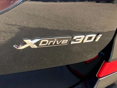 Used 2021 BMW X3 xDrive30i AWD/4WD image 10