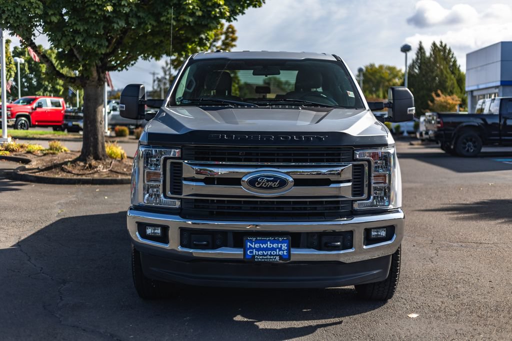 Used 2018 Ford F350 XLT w/ XLT Value Package AWD/4WD image 5