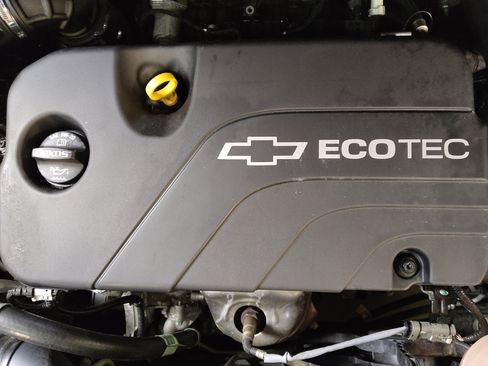 Used 2021 Chevrolet Spark LT image 30